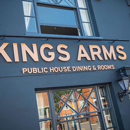 Kings Arms Hotel สแตนสเต็ด เมาท์ฟิทเช็ต ภายนอก รูปภาพ